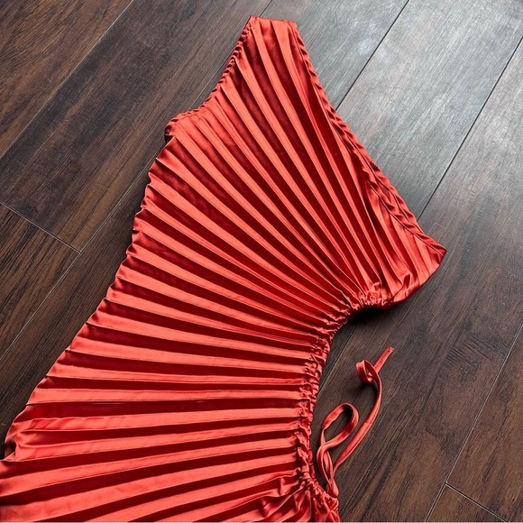 Kaei&Shi Satin Prom One Shoulder Cutout Asymmetrical Pleated Dress - Picture 5 of 8